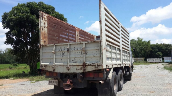 ขาย กระบะล่องไม่ดั้ม