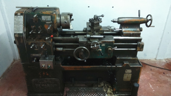 เครื่่องกลึง 4 ฟุตพร้อมใช้งาน