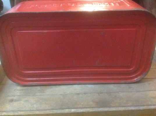 ขายถังน้ำมันงานเก่า Vintage Petrol Can สภาพสวยๆ ไม่ผุไม่รั่ว