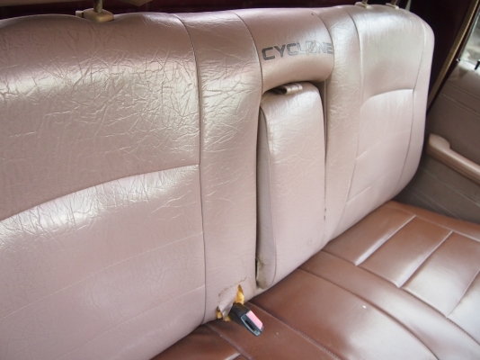 มิตซูบิชิ L200 ไซโคลน ตอนเดียวพร้อมลุย