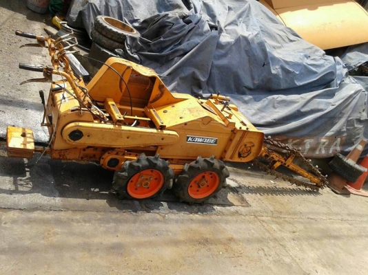 รถขุดร่องดิน นำเข้าจากนอก