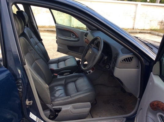 ขายรถ Volvo S40 ปี97 เครื่อง 2.0 เกียร์ธรรมดา ติดแก๊สLPGระบบหัวฉีด ใช้ได้2ระบบ ภายในสวยเดิมเบาะหนังแท้ ไฟฟ้าทั้งคัน แอร์เย็น ลายไม้ ไมล์ใช้ได้หมด ตัวถังสีเงาไม่มีชนเดิมทั้งคัน แม็กเดิมยางดี รถขับดีเลยครับ ประหยัดมาก พร้อมใช้งานครับ