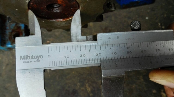 ** 4 ตัวสุดท้าย ** มอเตอร์เกียร์ Sumitomo Cyclo Drive 1 HP. 380 V. ทด 1:87 ความเร็วรอบ 17 RPM. มี 6 ตัว สภาพสวย พร้อมใช้..