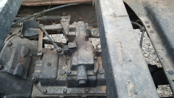 รถอีซูซุ 10 ล้อดั้ม FVZ  175 แรงม้า. ปี 42     สนใจติดต่อ  081 - 6079515