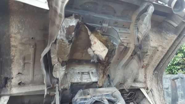 รถอีซูซุ 10 ล้อดั้ม FVZ  175 แรงม้า. ปี 42     สนใจติดต่อ  081 - 6079515