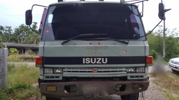 รถอีซูซุ 10 ล้อดั้ม FVZ  175 แรงม้า. ปี 42     สนใจติดต่อ  081 - 6079515