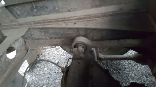 รถอีซูซุ 10 ล้อดั้ม FVZ  175 แรงม้า. ปี 42     สนใจติดต่อ  081 - 6079515