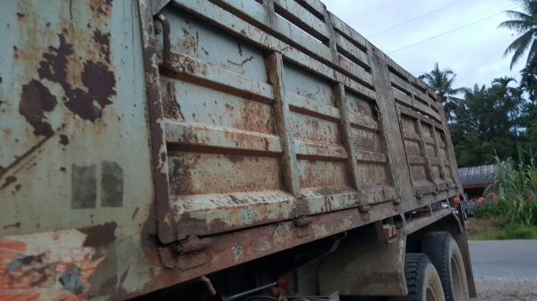 รถอีซูซุ 10 ล้อดั้ม FVZ  175 แรงม้า. ปี 42     สนใจติดต่อ  081 - 6079515