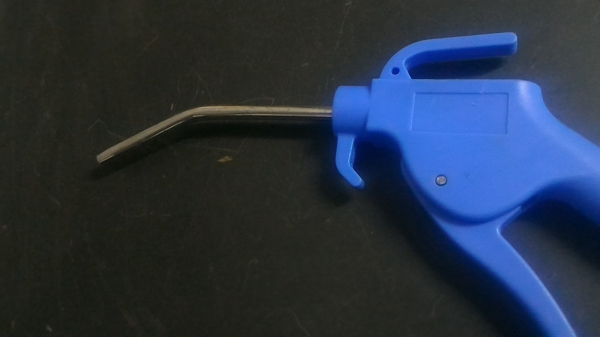 ปืนเป่าลม WINTON  ของอเมริกา เป็นพลาสติกความหนาแน่นสูงทนการกดกร่อน ( มีเยอะ)