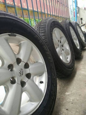 ขายล้อพร้อมยาง 265/65R17 (ขายแล้วครับ)