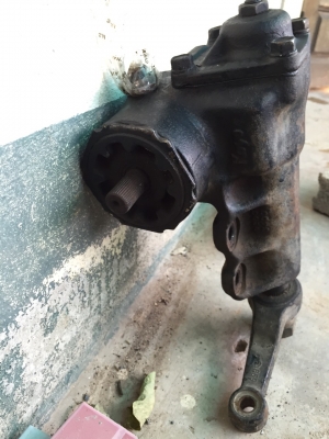 กระปุกพวงมาลัยธรรมดาใหญ่ Big M กระปุกพวงมาลัยธรรมดาใหญ่ Big M