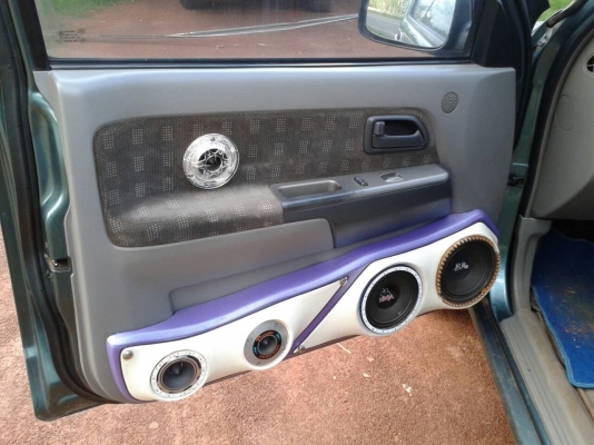 dmax  2.5 เทอร์โบ  slx ปี 2002