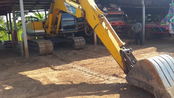 ขายรถขุด โกเบลโก้ 120-3 ยูตานิ เก่านอก1ปี มาร์คทรี ไฟฟ้าเต็ม เอกสารอินวอยซ์ ช่วงล่างเต็ม บูมสวยเดิม สภาพพร้อมลงลุยงาน