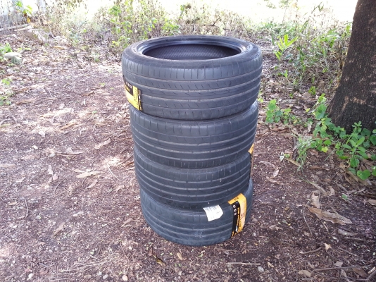 ขายยาง continental 225-45-17 ปี 12 (ซื้อขายแล้ว)