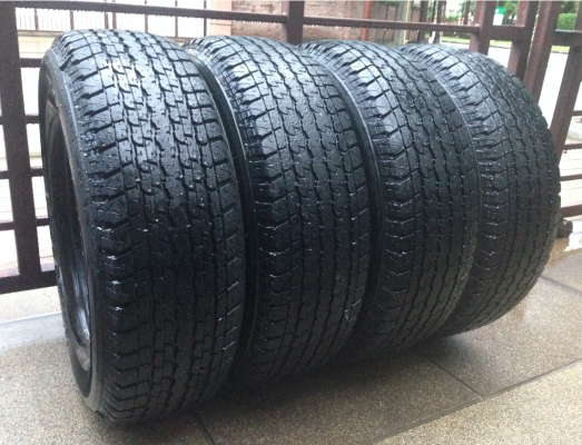 ยาง Brigdestone 255 65 17 สิ้นปี11 ดอกเยอะ