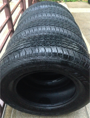 ยาง Bridgestone 265 65 17 ปี11 ดอกเต็ม พร้อมใช้งาน