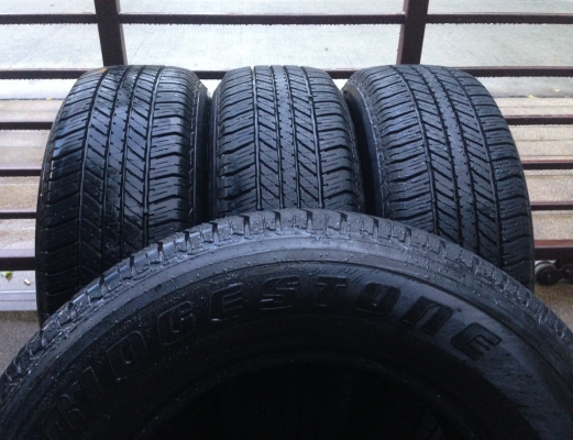 ยาง Bridgestone 265 65 17 ปี11 ดอกเต็ม พร้อมใช้งาน