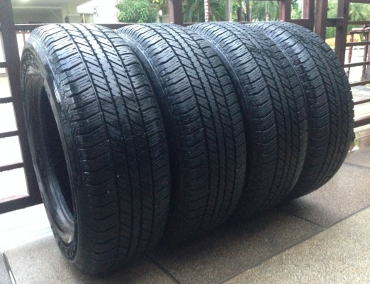 ยาง Bridgestone 265 65 17 ปี11 ดอกเต็ม พร้อมใช้งาน
