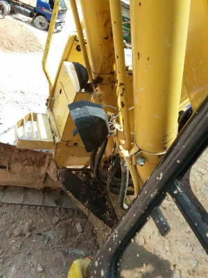 ขาย Komatsu Pc128US ราคา 850,000 บาท(ต่อรองได้) พร้อมใช้งาน ขาย Komatsu Pc128US ราคา 850,000 บาท(ต่อรองได้) พร้อมใช้งาน