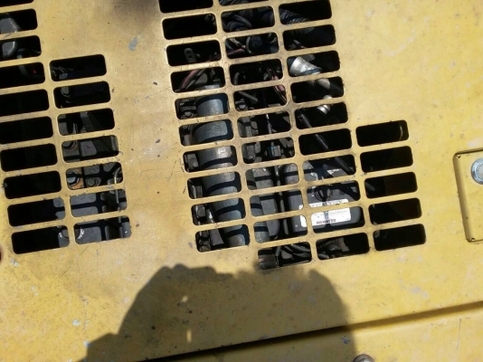 ขาย Komatsu Pc128US ราคา 850,000 บาท(ต่อรองได้) พร้อมใช้งาน ขาย Komatsu Pc128US ราคา 850,000 บาท(ต่อรองได้) พร้อมใช้งาน