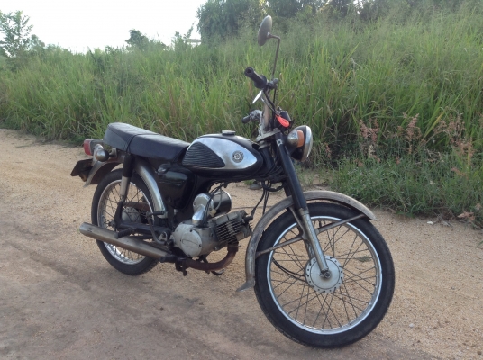 ขายa100  ถังเเก้มยาง เครื่องดี ทะเบียนไม่ขาด ขับดีมากครับ