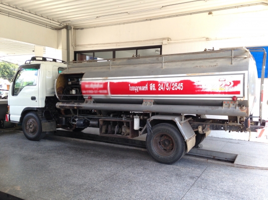 ขายรถน้ำมัน NPR59PU 115 แรง (วางหัวการ์ตูนลงเล่มแล้ว) ขายรถน้ำมัน NPR59PU 115 แรง (วางหัวการ์ตูนลงเล่มแล้ว)