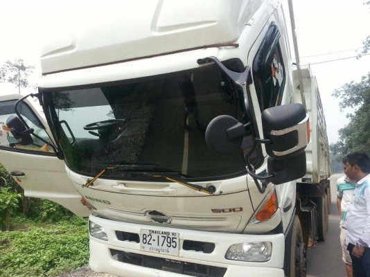 ขายดาวน์รถบรรทุก 22 ล้อพ่วงแม่ลูกดัมพ์ HINO MEGA 260 แรงม้าปี 2556 ลูกพ่วงสามมิตร 3 เพลา ขายดาวน์ 930000