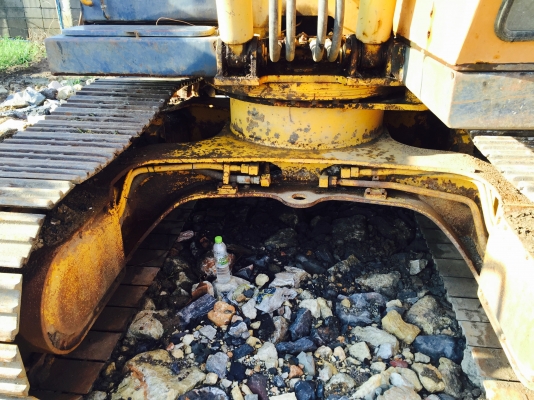 ขายKOMATSU PC100-2เก่านอก พร้อมใช้งาน ขายKOMATSU PC100-2เก่านอก พร้อมใช้งาน