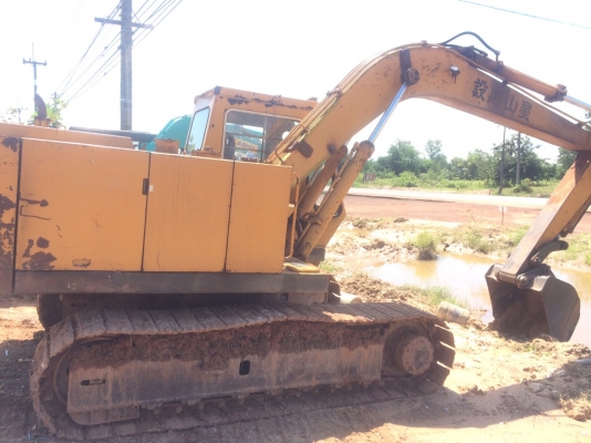 ขายรถแบคโฮ KOMATSU PC120-2 ราคา 355000