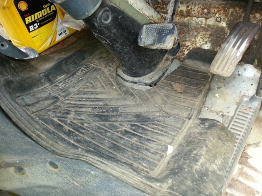 6ล้อตู้เปียก 110แรง ISUZU..รถห้างแท้ ตู้สแตนเลสยาว4ม.กว่า คัสซีสวย..