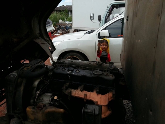 6ล้อตู้เปียก 110แรง ISUZU..รถห้างแท้ ตู้สแตนเลสยาว4ม.กว่า คัสซีสวย..