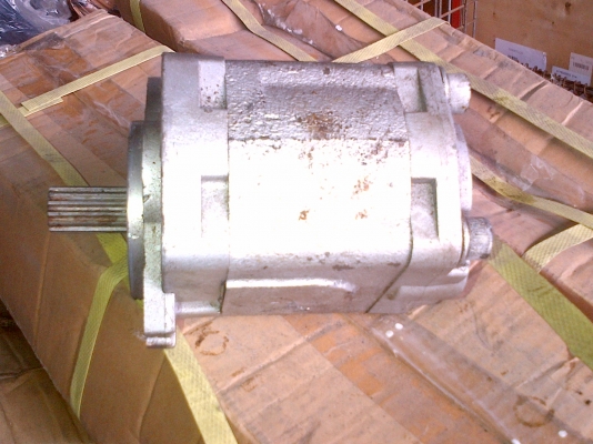 ขายปั้มไฮโดรลิค5ตันใช้กับรถเฮียบ ราคา 6000