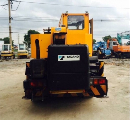 ขาย เครน 4 ล้อ ขนาด 5 ตัน TADNOTR 80 ML เก่านอกเอกสารครบ พร้อมใช้งานครับ