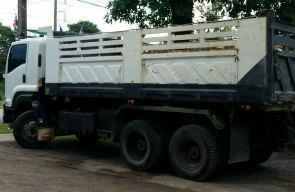 สิบล้อ อีซูซุ 360ปี53 แม่ลูกดั้ม ปายเดือน ธค.ปี53ดั้มสามมิตรแท้ สภาพนางฟ้าสวยจัดบางเดิมทั้งคัน พร้อมใช้งาน เล่มทะเบียนพร้อมโอน