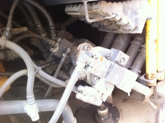 ถึงแล้วครับ HA60W-5 ปี2005 ใครสนใจติดต่อเข้ามาได้ครับ NDT THAILAND ถึงแล้วครับ HA60W-5 ปี2005 ใครสนใจติดต่อเข้ามาได้ครับ NDT THAILAND