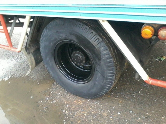 ขายHINO MEGA 144แรงตู้แห้ง5.70เมตรจดปลายปี48 รถเดิมๆ ขายHINO MEGA 144แรงตู้แห้ง5.70เมตรจดปลายปี48 รถเดิมๆ