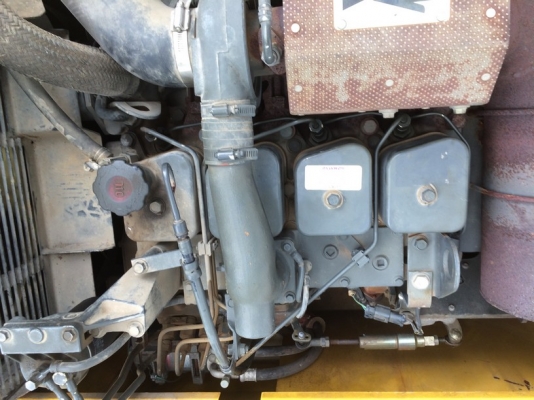 ถึงไทยแล้วครับ Komatsu PC120-6E SN: 58829 ปี 1997 ใช้งานแค่ 4 พันกว่าชม. ครับ ไม่แพง