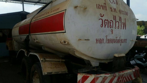 รถบรรทุกสิบล้อหัวยาว รถน้ำ เครื่อง isuzu 165 ช่วงล่างใหญ่ เอกสารครบ ทะเบียน ม.79 ราคาต่อรองได้ รถบรรทุกสิบล้อหัวยาว รถน้ำ เครื่อง isuzu 165 ช่วงล่างใหญ่ เอกสารครบ ทะเบียน ม.79 ราคาต่อรองได้