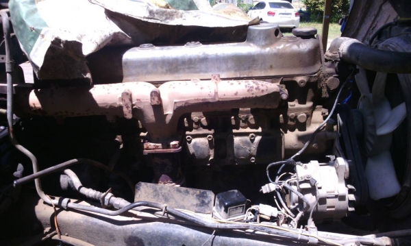 ขายรถเทนเลอร์สิบล้อ MITSUBISHI   2เพลาหางใหญ่รถสวยพร้อมใช้ราคา550,000 090-772-3710 090-772-3708