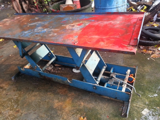 ขายลิฟยกมอเตอร์ไซค์ ราคา12000บาท