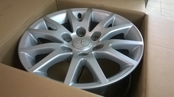 แม็กเดิมปาเจโร่ 17 6รู ตามสภาพ 6500บาท