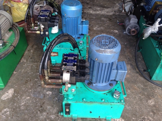 ขายปั้มน้ำมันไฮโดรลิค ขนาด 3HP. 380V พร้อมวาล์วคอนโทรล 110vac 3ชุด อุปกรณ์ครบ พร้อมใช้งาน มี 2ชุดครับ ( เหลือ 1 ตัวครับ )