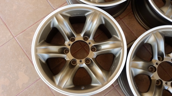 ล้อเล็บเหยี่ยว ขอบ 16 ล้อเล็บเหยี่ยว ขอบ 16