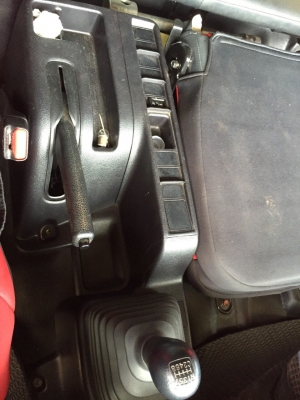 ขายFM8J MEGA500  251แรงกระบะดั้มสามมิตรปลายปี54หน้ากากขาวแท้