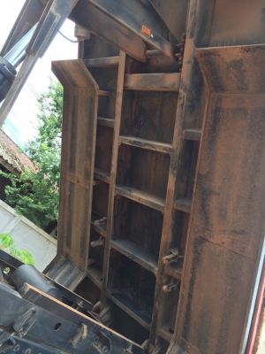 ขายFM8J MEGA500  251แรงกระบะดั้มสามมิตรปลายปี54หน้ากากขาวแท้