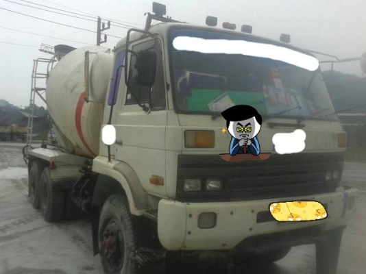 ขายรถบรรทุก 10 ล้อโม่ปูน NISSAN UD CWM430 230 แรงม้า โม่ 6 คิว ราคา 700000
