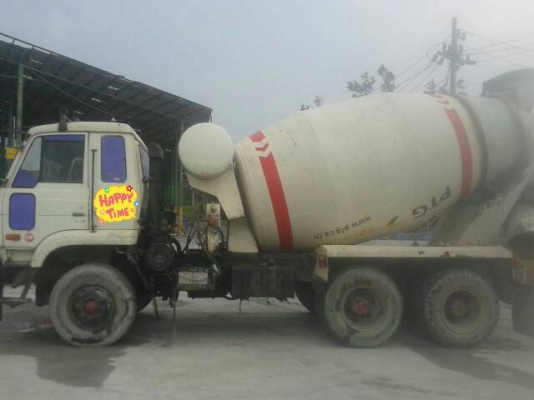 ขายรถบรรทุก 10 ล้อโม่ปูน NISSAN UD CWM430 230 แรงม้า โม่ 6 คิว ราคา 700000