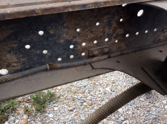 ขายรถบรรทุก 6 ล้อดัมพ์ ISUZU NQR 150 แรงม้าปี 2550 ราคา 600000