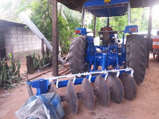 ขายรถไถ FORD 6610 เครื่องT5 อุปกรณ์ดันหน้า ผานหลัง สภาพสวยพร้อมใช้งาน สนใจโทร 090-8588220คุณนะ 093-3258446คุณบิว หรือเข้าดูสินค้าอื่นๆได้ที่ www.truck.in.th/498 หรือเพจFacebook ณรงค์ ซื้อขายรถมือสอง (เว็บไซต์ส่วนตัว) หรือFacebook ตลาดรถมือสอง คุณนะ