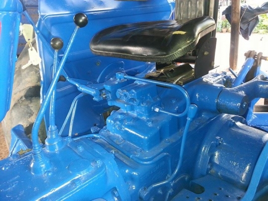 ขายรถไถ FORD 6610 เครื่องT5 อุปกรณ์ดันหน้า ผานหลัง สภาพสวยพร้อมใช้งาน สนใจโทร 090-8588220คุณนะ 093-3258446คุณบิว หรือเข้าดูสินค้าอื่นๆได้ที่ www.truck.in.th/498 หรือเพจFacebook ณรงค์ ซื้อขายรถมือสอง (เว็บไซต์ส่วนตัว) หรือFacebook ตลาดรถมือสอง คุณนะ